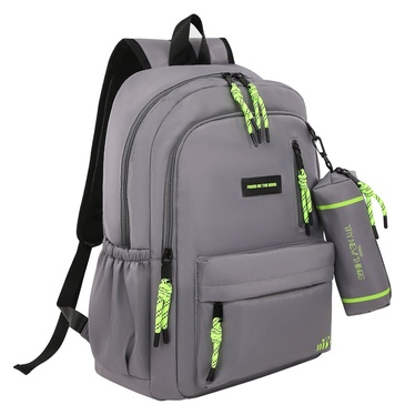 Mochila Con Cartuchera 17 