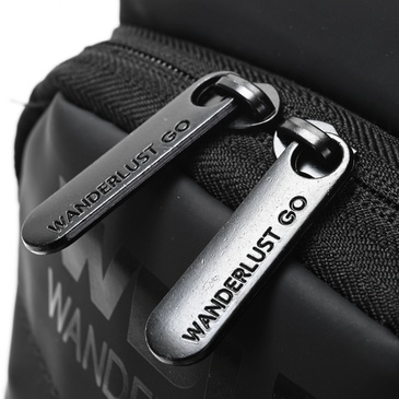 Morral Sling Engomado Con Cerradura y USB Tela Impermiable  - Wanderlust