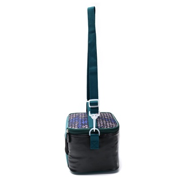 Lunchera Apertura Superior Play Futbol Piernas  - Skora